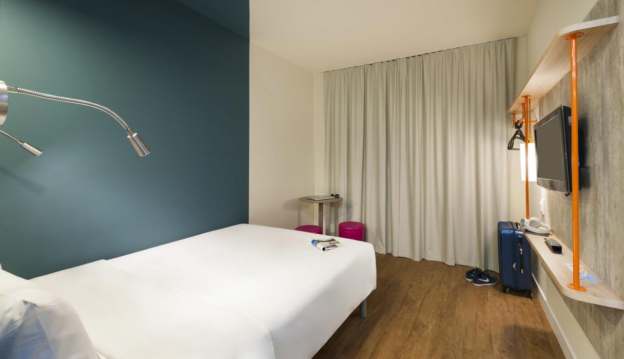 Ibis Budget Navegantes Itajaí Екстериор снимка