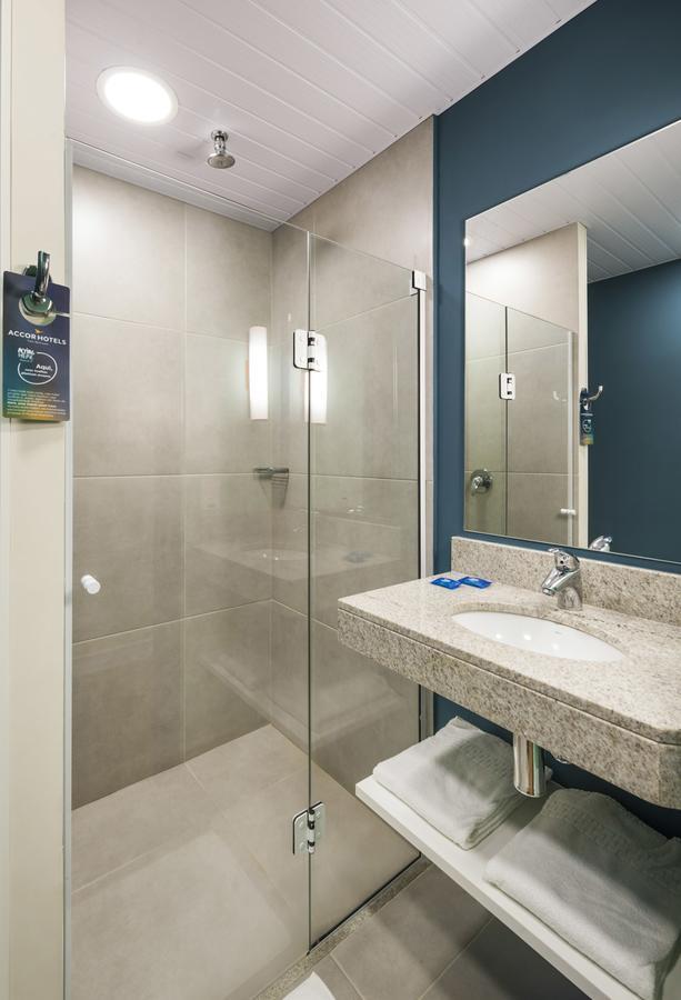 Ibis Budget Navegantes Itajaí Екстериор снимка